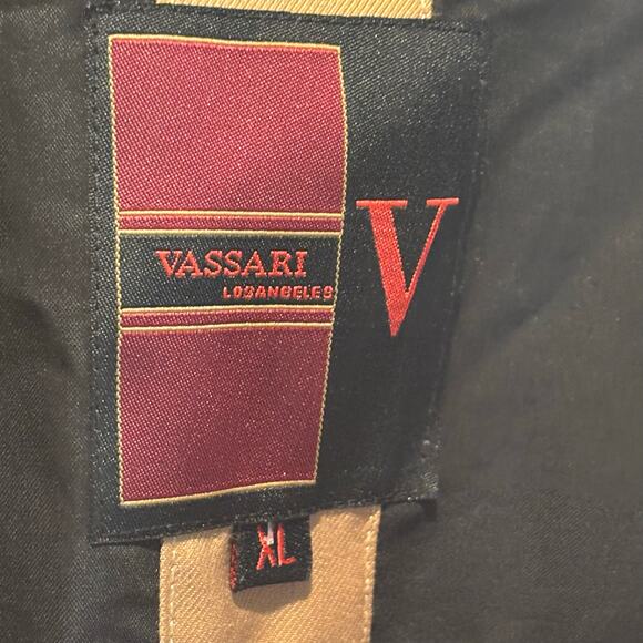 Vassari Rose & Animal Print Long Sleeve Button Down Shirt - size XL - Picture 4 of 6